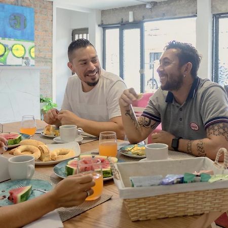 Ventiuna Hotel Y Coliving ペレイラ エクステリア 写真