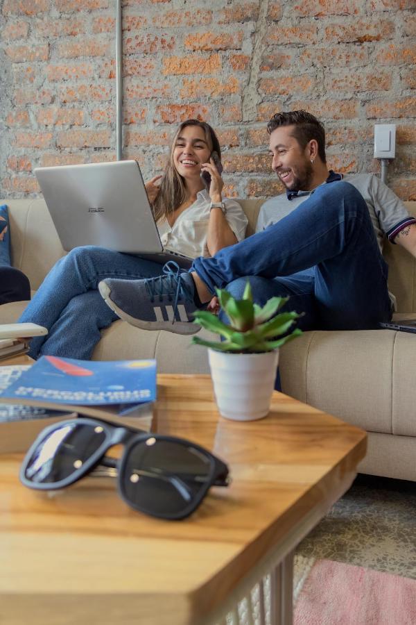 Ventiuna Hotel Y Coliving ペレイラ エクステリア 写真