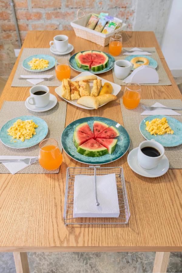 Ventiuna Hotel Y Coliving ペレイラ エクステリア 写真