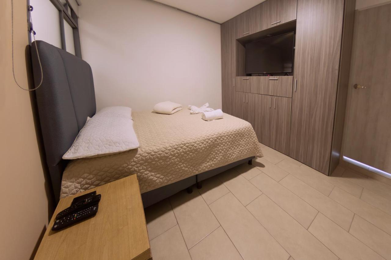 Ventiuna Hotel Y Coliving ペレイラ エクステリア 写真