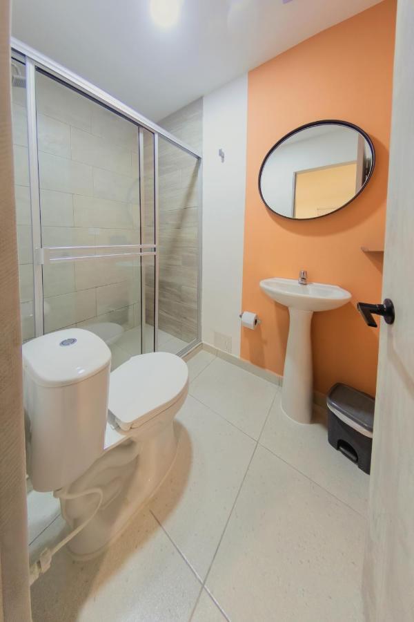 Ventiuna Hotel Y Coliving ペレイラ エクステリア 写真