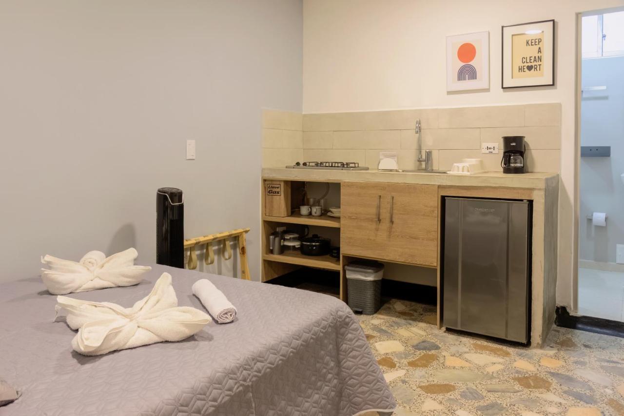 Ventiuna Hotel Y Coliving ペレイラ エクステリア 写真