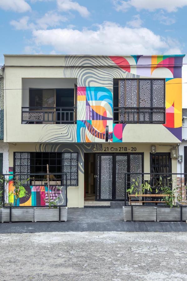 Ventiuna Hotel Y Coliving ペレイラ エクステリア 写真