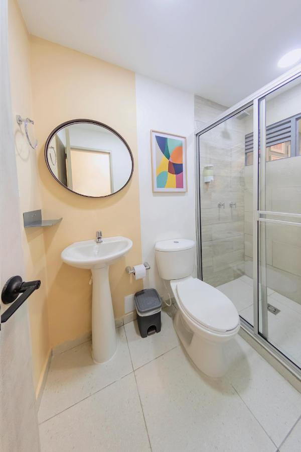 Ventiuna Hotel Y Coliving ペレイラ エクステリア 写真