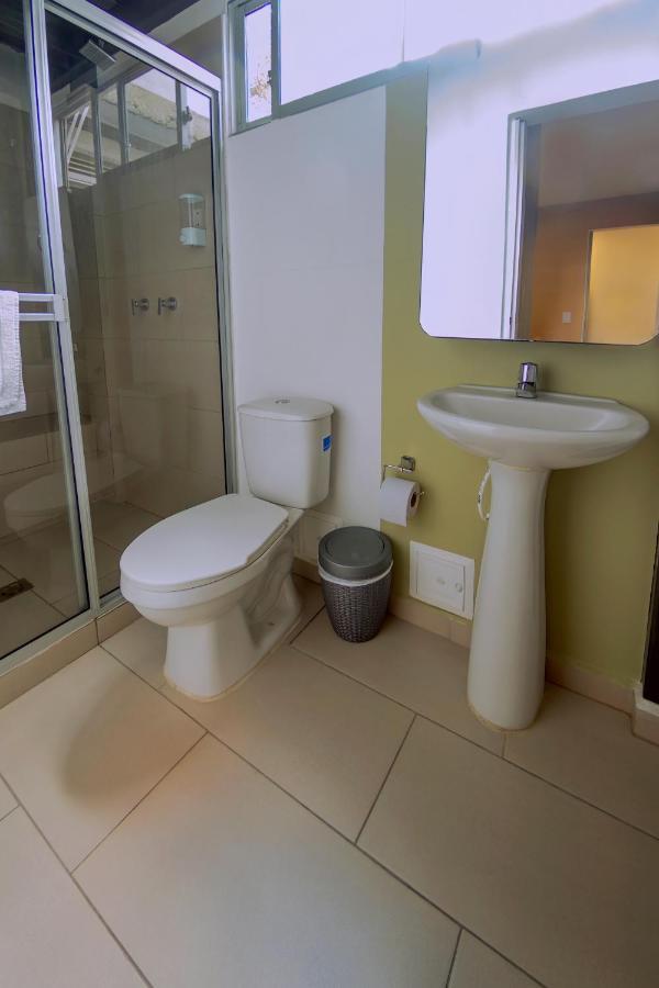 Ventiuna Hotel Y Coliving ペレイラ エクステリア 写真