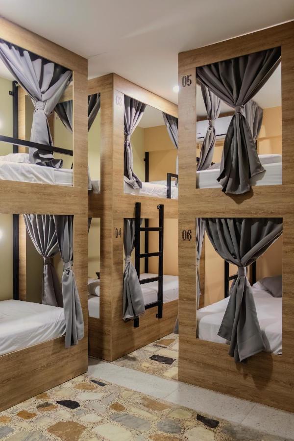 Ventiuna Hotel Y Coliving ペレイラ エクステリア 写真